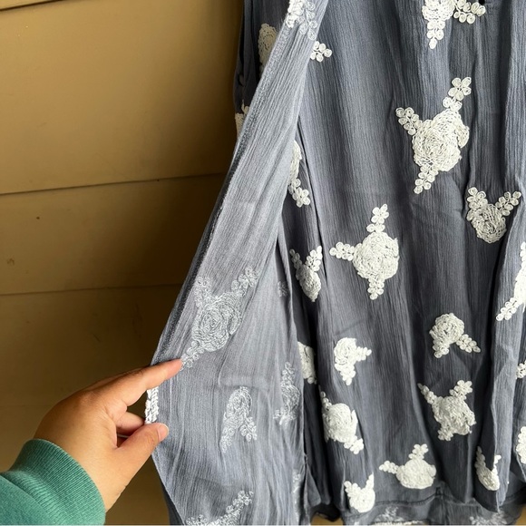 Honey Belle Floral Embroidered Swing Dress Size M, NWT - Picture 4 of 9